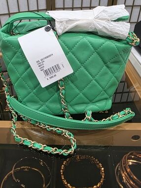 AUTHENTIC NWT CHANEL Green Hobo Bag with Chain Strap